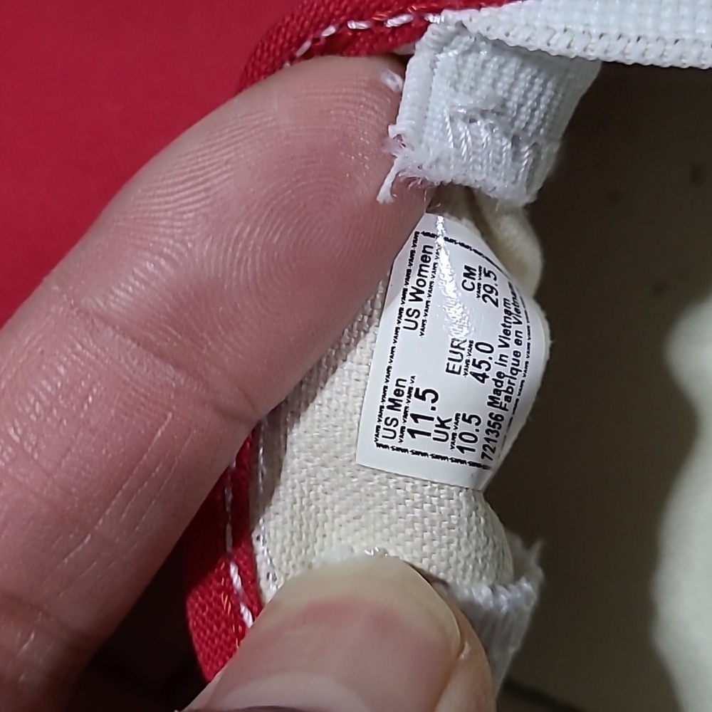 Vans - Picture 4 of 4